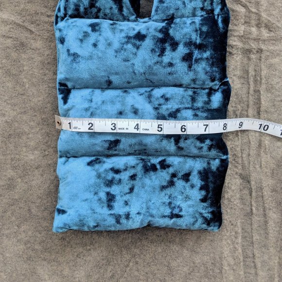 Luxe Teal Velvet Plush Pull-Through Puffer Scarf - Picture 5 of 5